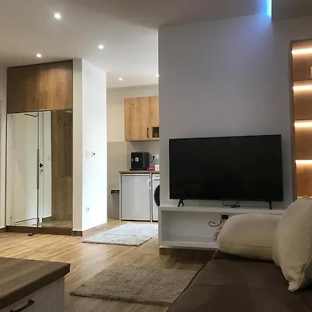 Apartman Centar Lux Apartment